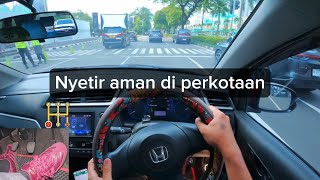 Many Obstacles In The Capital City  Tutorial On Driving A Manual Car In Jakarta