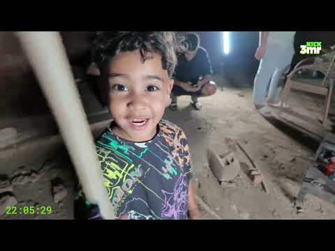 عمرو بيشوي فراخ ع الفحم مع الشباب