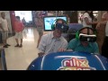 Meu pai apavorado na realidade virtual