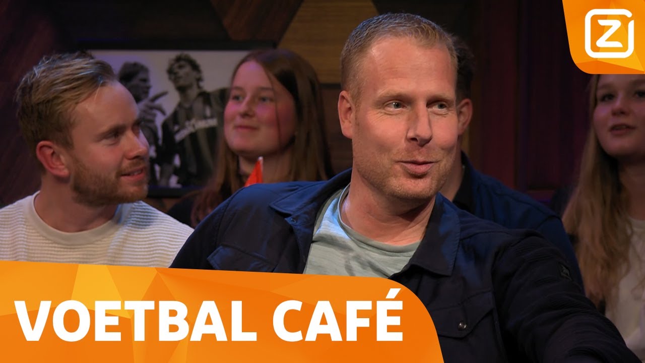 Voetbal Café 04/11/2022 Met Ferdi Stofmeel, Ruud Gullit en Jan van Halst YouTube Voetbal Café 04/11/2022 Met Ferdi Stofmeel, Ruud Gullit en Jan van Halst YouTube