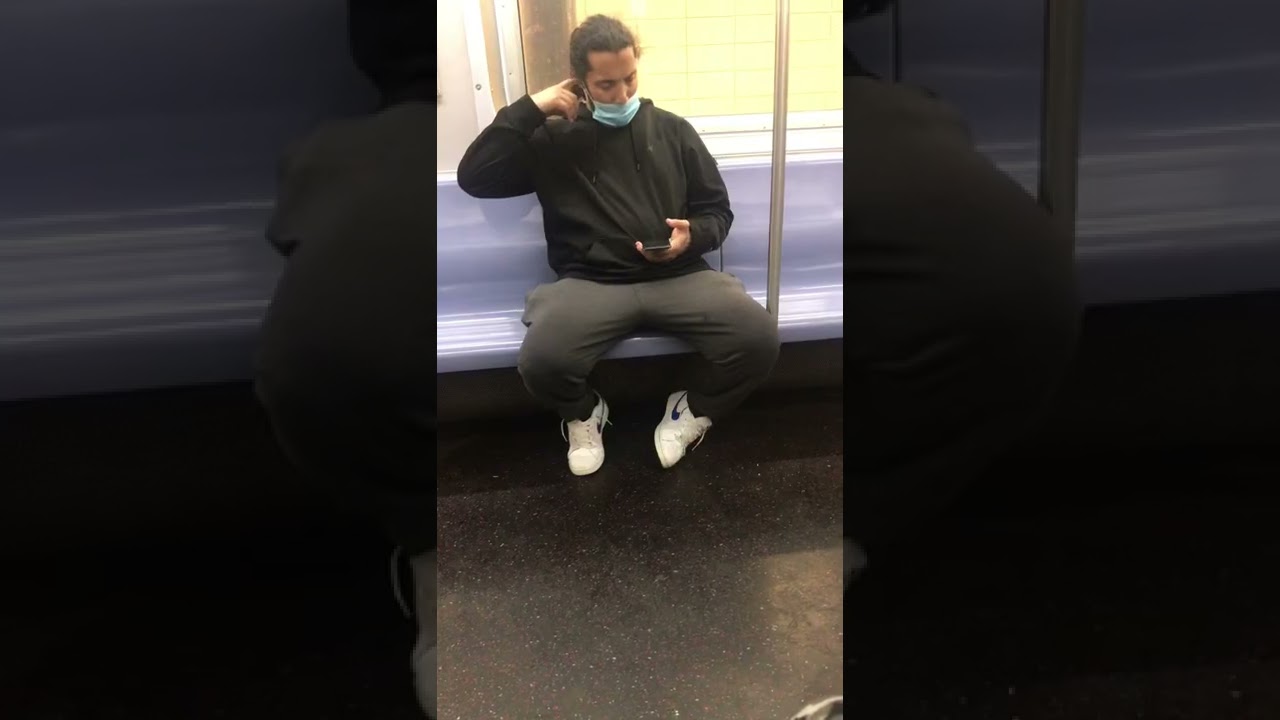 The craziest things you see on the New York City subway terrible April 7, 2020 till Thursday evening