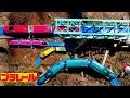土の中を走るおもちゃの新幹線　【ガチで大変なレイアウト】
