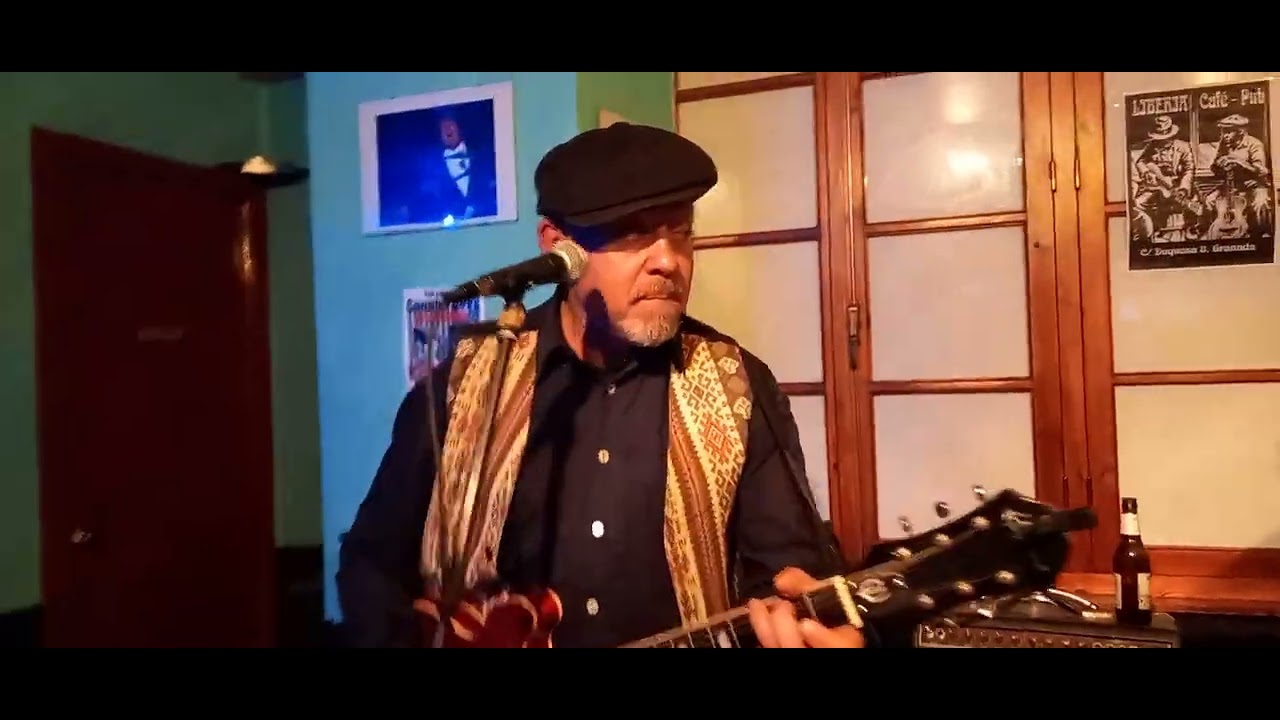 She thinks I still care (Liscomb)- LOS COUNTRY BOYS en el Pub Liberia, Granada.