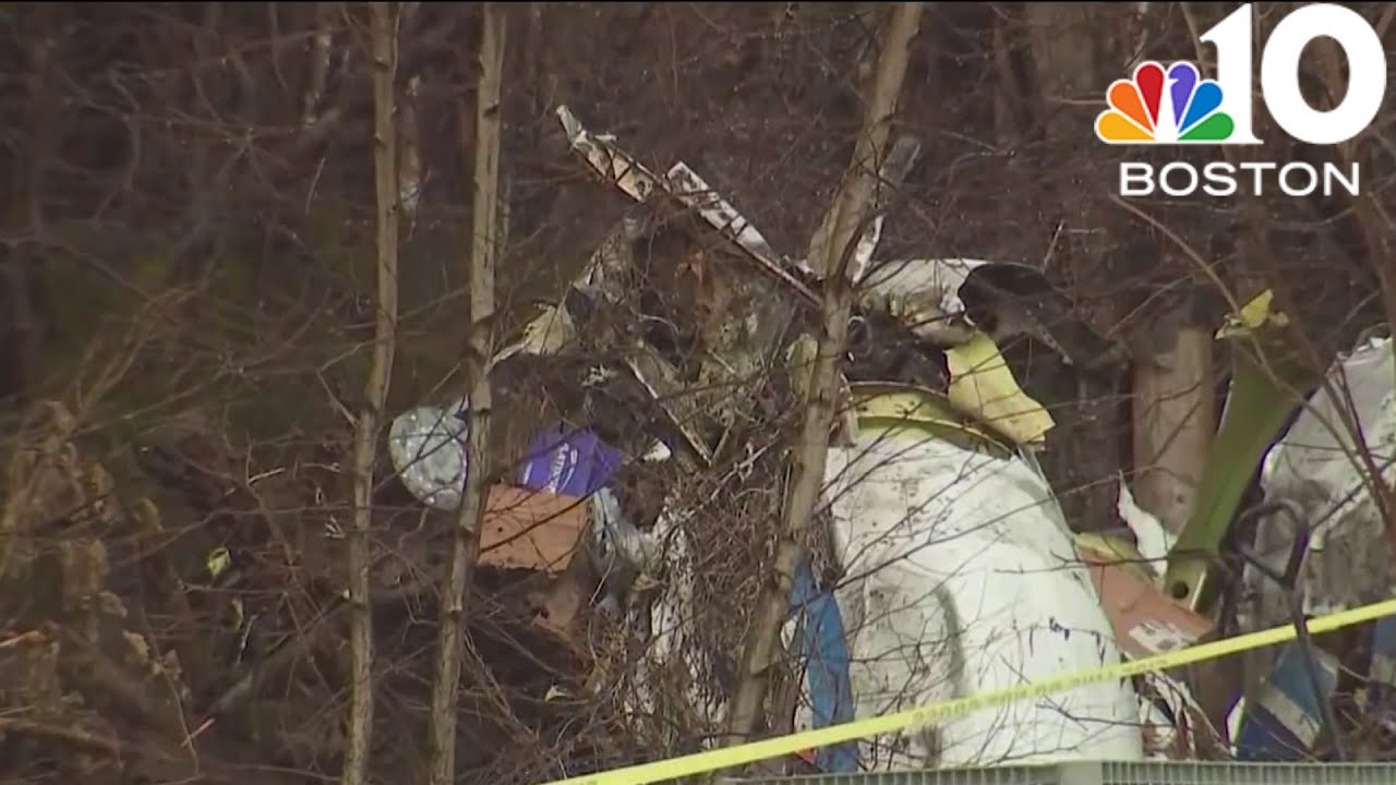 Pilot injured in New Hampshire small plane crash - YouTube