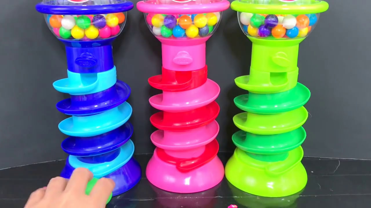 GUMBALL MACHINE Learning Colors for Kids | itsplaytime612
