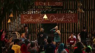 Sdane Tuwek By Ireng Thuntheng