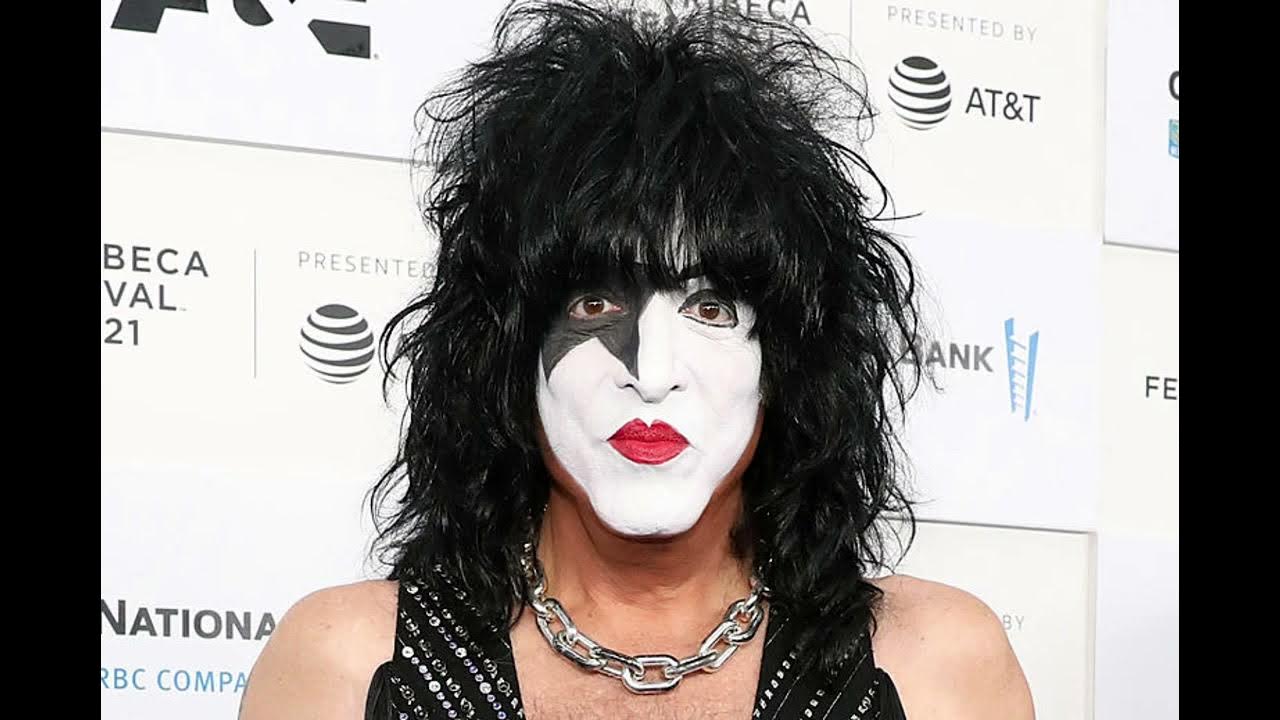 Paul Stanley And Groupies