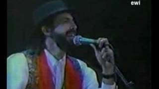 Download Lagu woman del callao Juan Luis Guerra y los 440 MP3