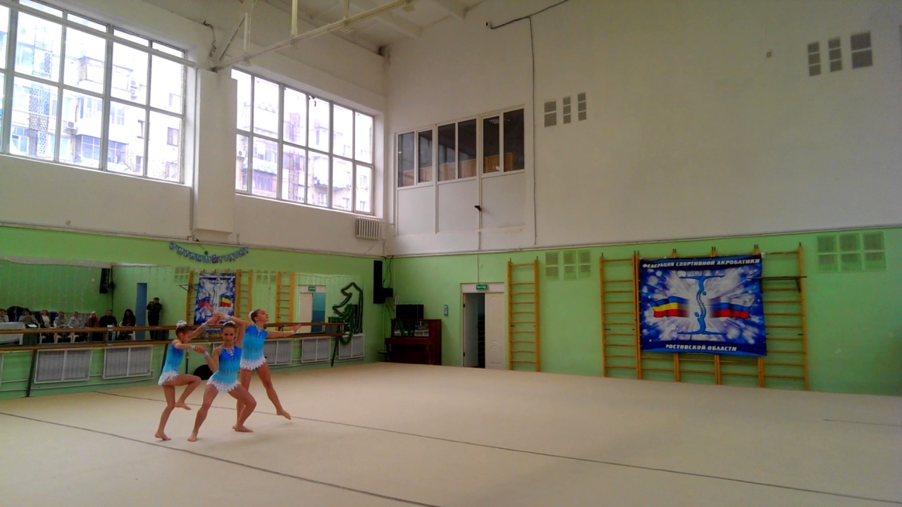 спортивная акробатика танец маленьких лебедей ! - YouTube