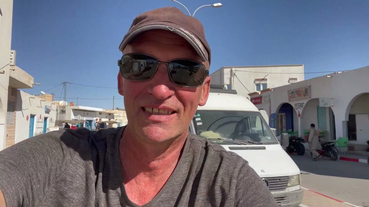 Douz Tunesien, Schraube von Stossdämpfer schon wieder verloren