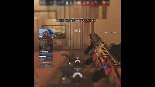 Just wasting electricity #seige #gaming #r6le #r6sace #r6siege #rlchamp