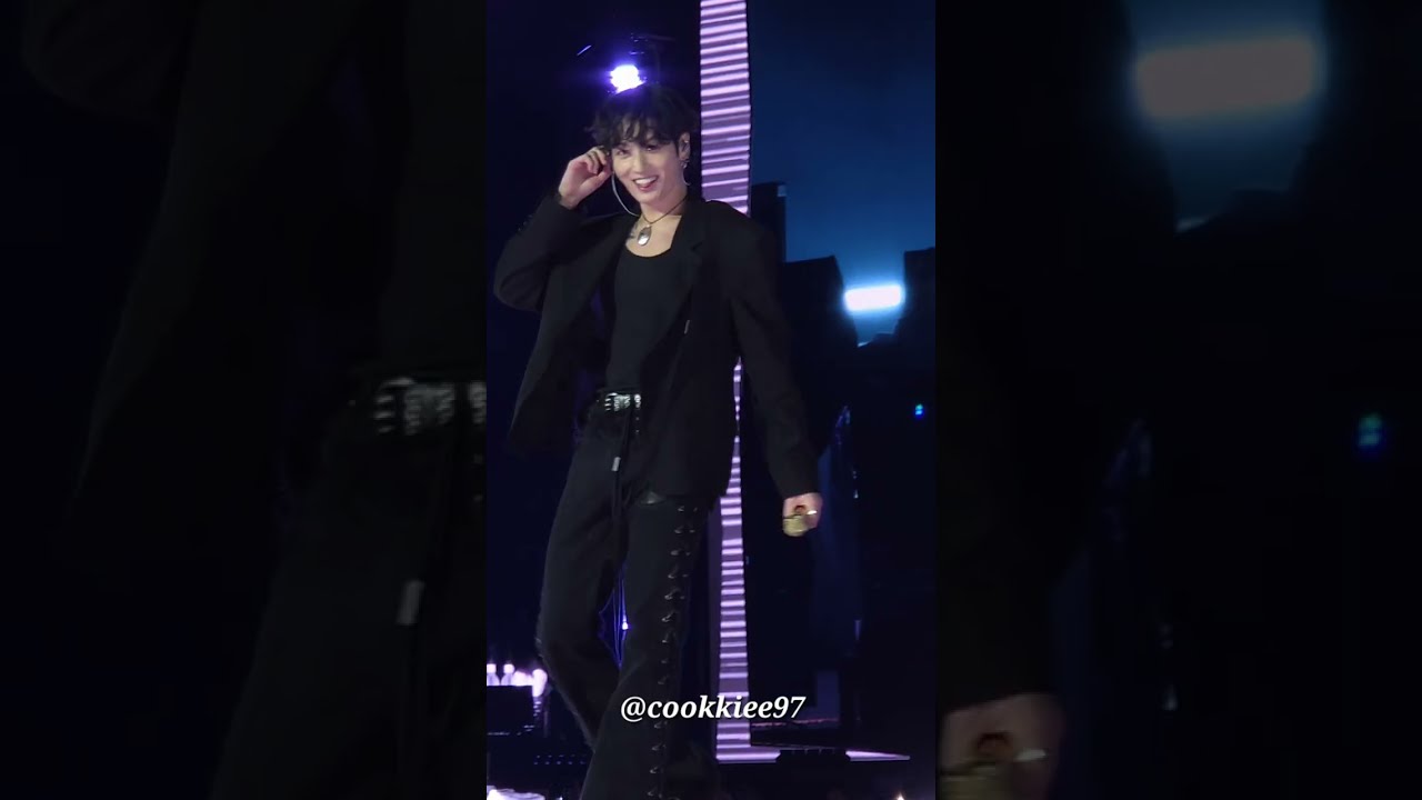 251031 BTS JK 정국 RUNSEOKJIN EPTOUR IN INCHEON STANDING NEXT TO YOU FULL CAM