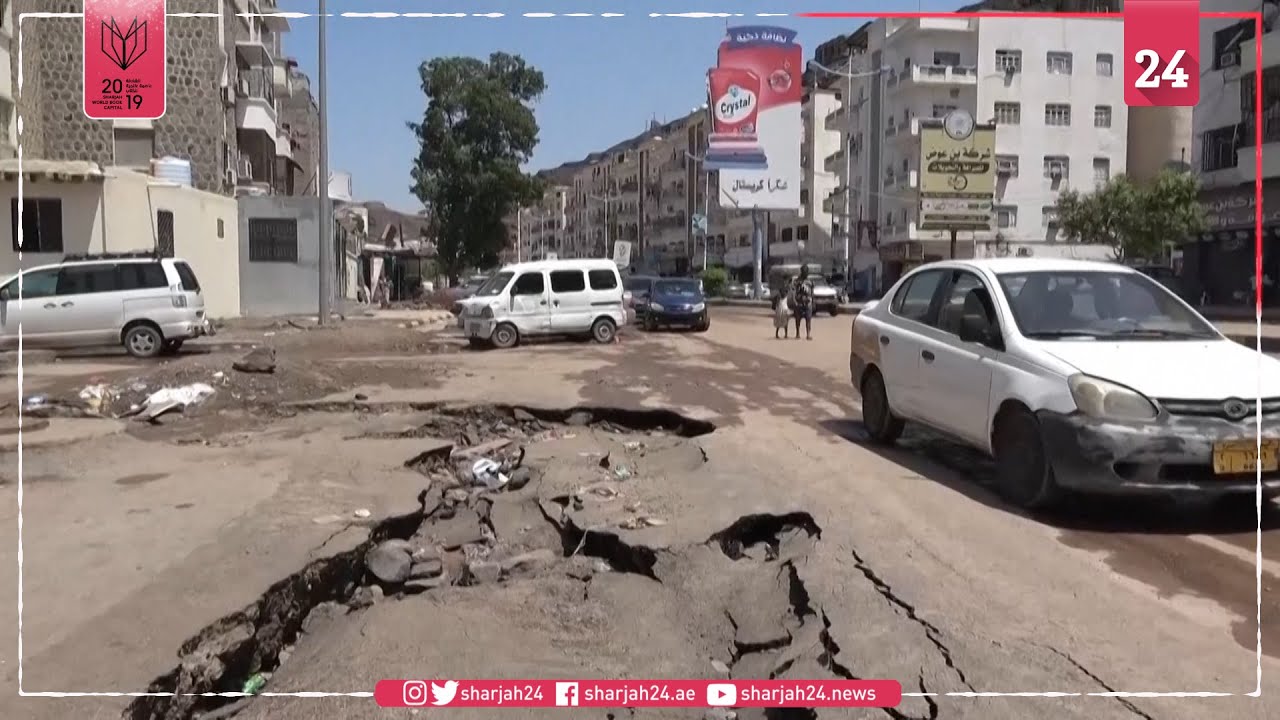 Yemen: Aftermath of flash floods in Aden's Crater - YouTube