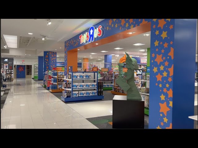 Toys R Us chegará a mais de 400 lojas Macy's nos EUA no ano que vem -  Mercado&Consumo