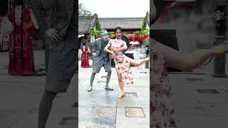 Famous Let Me Take A Look 😂|Chinese Iron Man|Silver Man#performance Net Worth