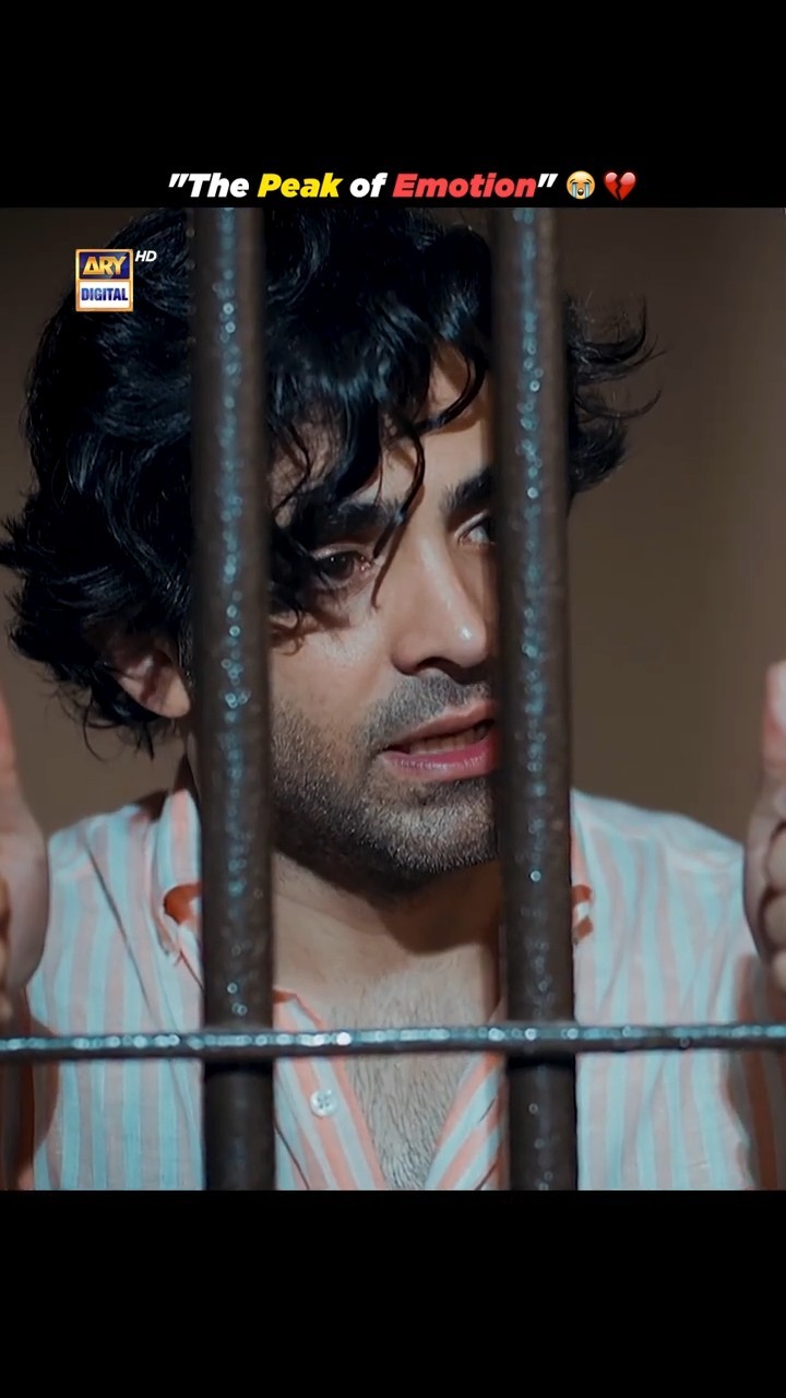 The Peak of Emotion ?? #ayeishqejunoon #shorts