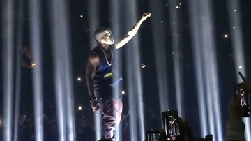 Kanye West - Send It Up (Live from The Yeezus Tour)