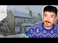 Building a FESTIVE BRITISH BAKERY | The Sims 4
