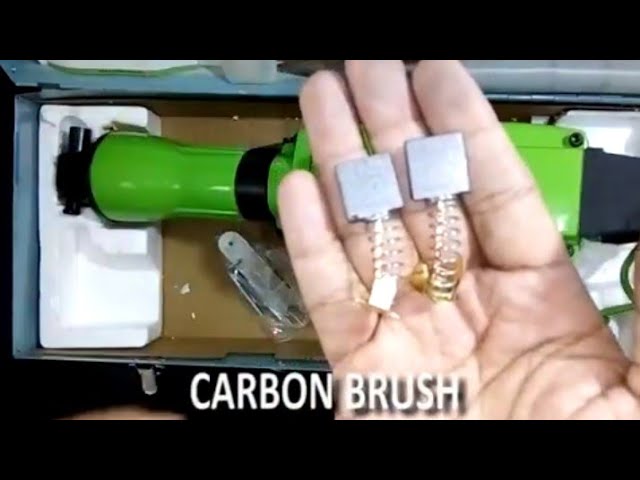 How to replace the Carbon brush 