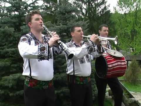 CETINA DIN SUCEAVA (VIDEO 2008)- Canta cucu-n bucovina