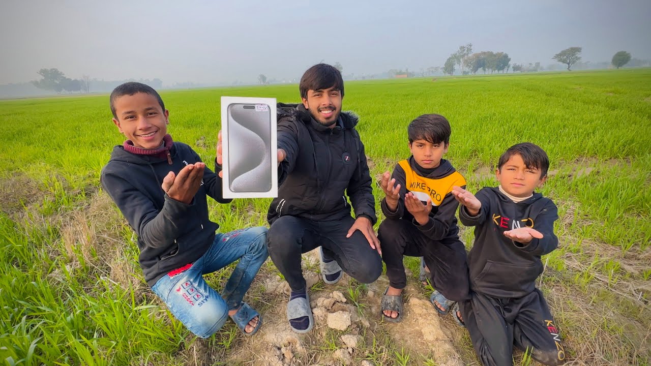 iPhone 15 Pro Max Unboxing 😍 | Zohaib Pendu Channel Par Kal Se Video Aye Gi 🥰 In Sh ALLAH