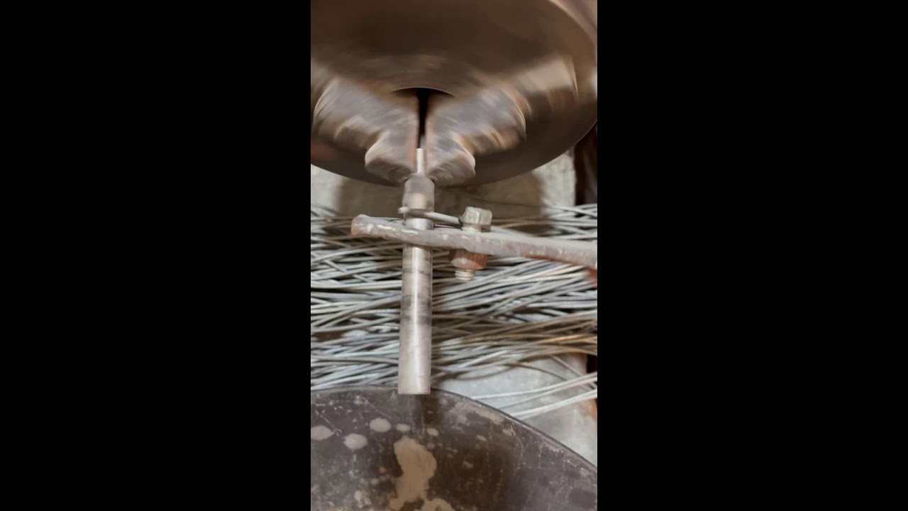 how a man made buckle spring - Good tools and machinery make work easy 