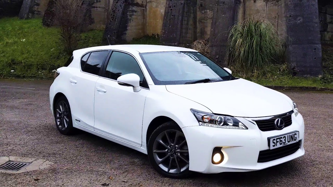 Lexus ct200h 2013