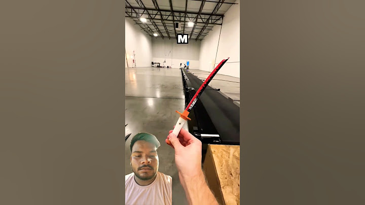 Banana vs Sword on a Conveyor Belt