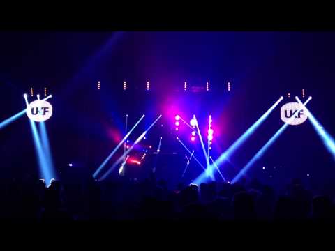 Shy FX plays "Original Nuttah" @ Global Gathering 2014