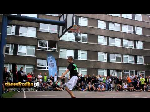 PokazyStreetball...  - Rafa "Lipek" Lipiski 540 Du...