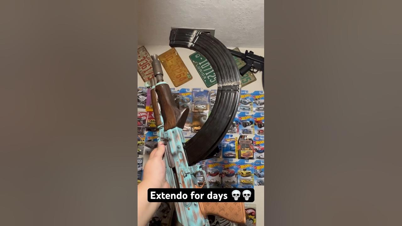 Fail Ak extendo, how many rounds do you think it holds? Will it even