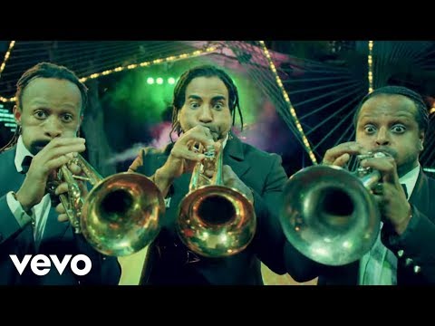 Orishas - Muévelow (Official Video) ft. Madcon