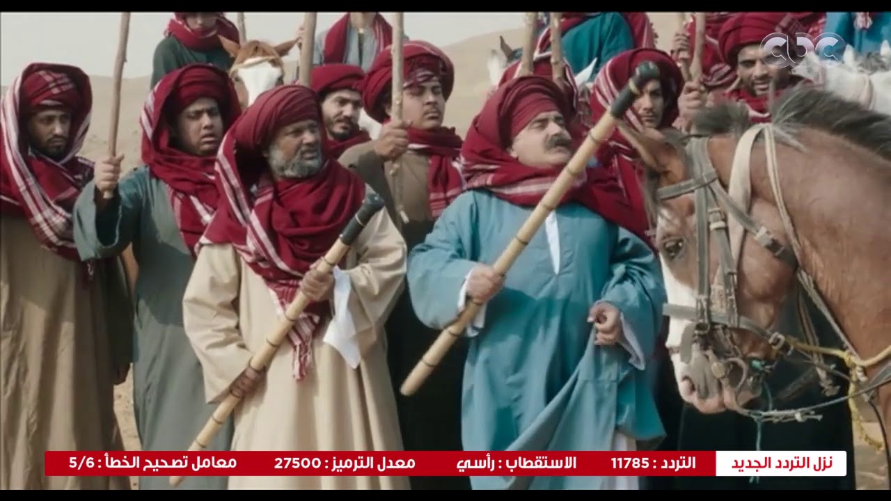 بت القبايل | عركة دارت بين العرايسة والحمايدة والدم بقى للركب.. بس الشيخ موسى وصل في الوقت المناسب