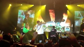 130517 B.a.p Live On Earth In Nyc - Jonglo Stage