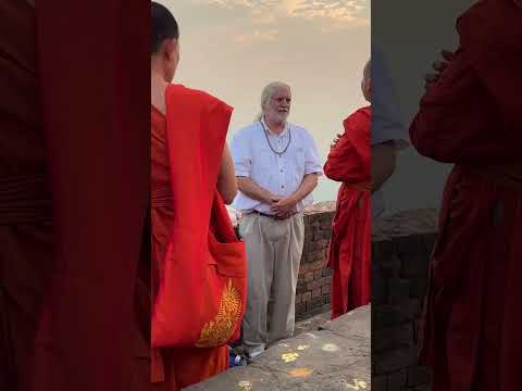 Vídeo: Bodh Gaya a l'Índia: una guia de viatge