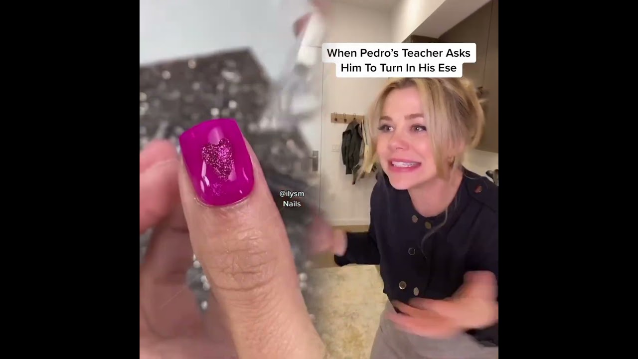 Если это станет вирусным, то у Педро официально появится свой собственный сериал, лол.