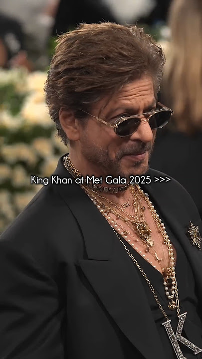 SRK × Met Gala | Levitating × Woh Ladki Jo | Remix 🔥 #sharukh #sharukhkhan #metgala2025 #metgala