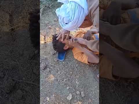 کشیدن دندان پسر بچه توسط پیرمرد Old Man Taking Out Kid S Tooth