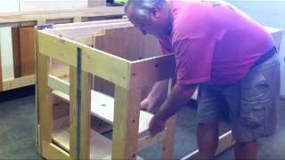 Woodworking Folding Assembly, Finish Table, Work Bench Kreg