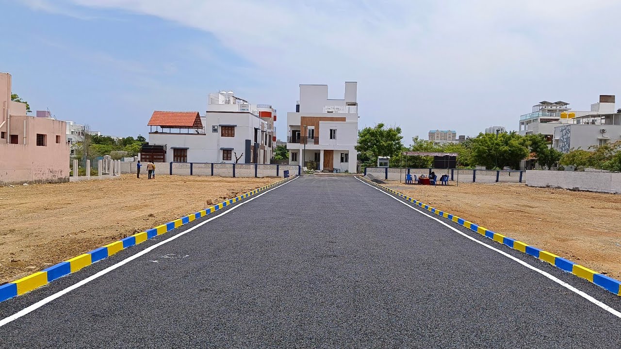 OMR I PREMIUM LUXURY VILLA PLOTS FOR SALE IN NAVALUR I YouTube