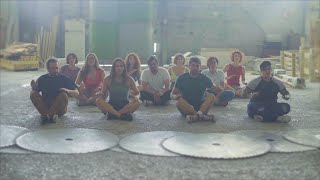 Body Avlaia Group - &quot;Gold&quot; body percussion cover