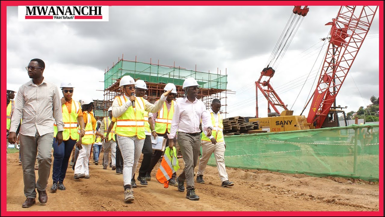 TAZAMA Muonekano wa RELI ya SGR Mwanza-Isaka ikitandazwa, Profesa Makame aacha maagizo