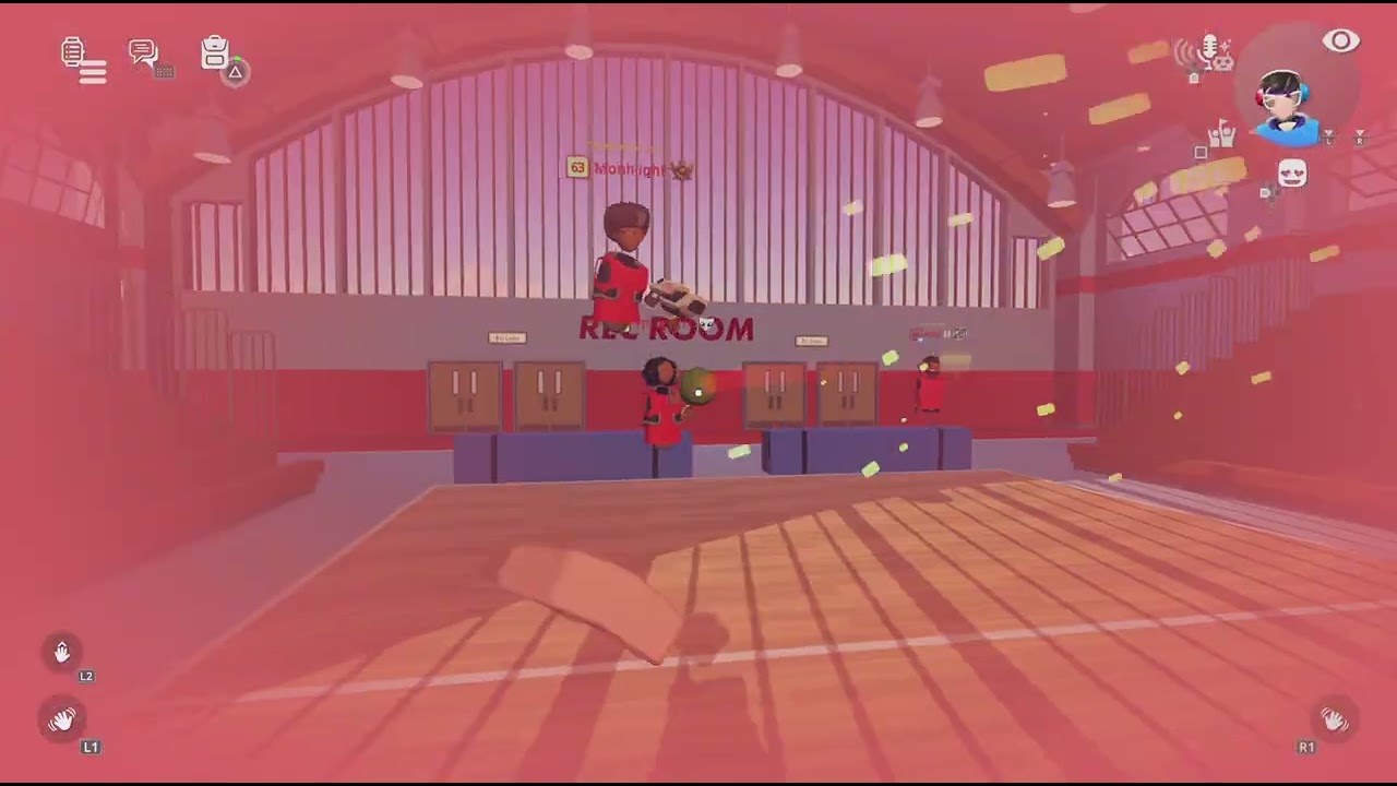 A hacker spawn a shotgun in a dodgeball lobby