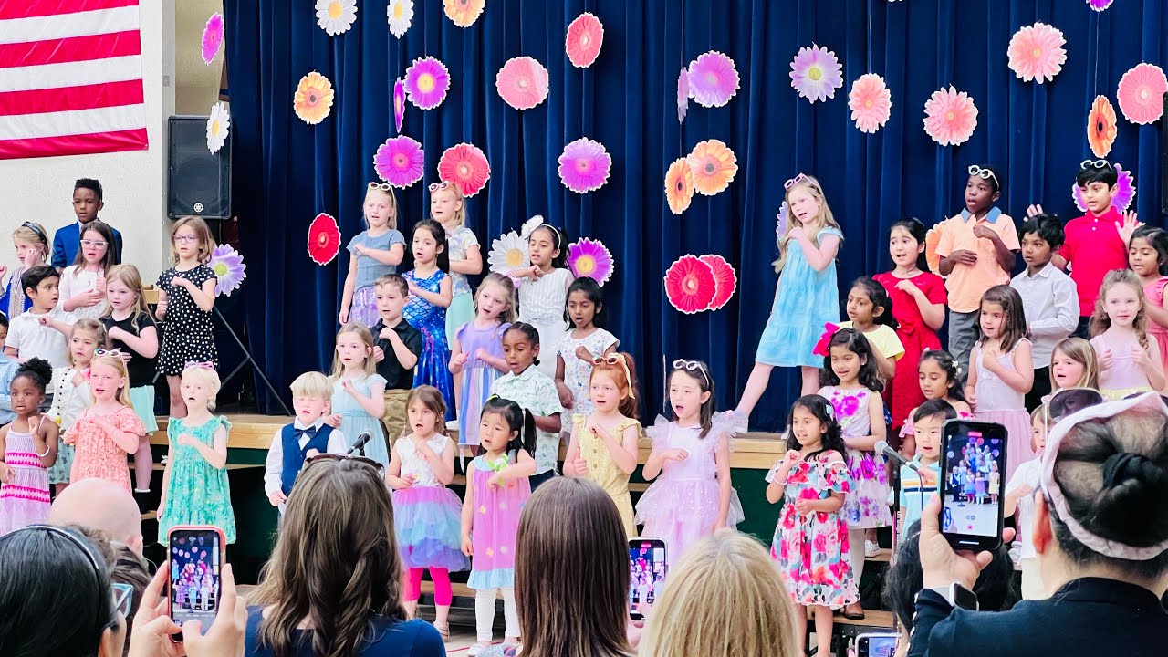 Shagun’s Kindergarten Stage Performance | Spring Concert | - YouTube