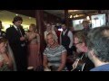 Amy Schumer in Irish singsong with Judd Apatow, Glen Handsard in Dublin pub