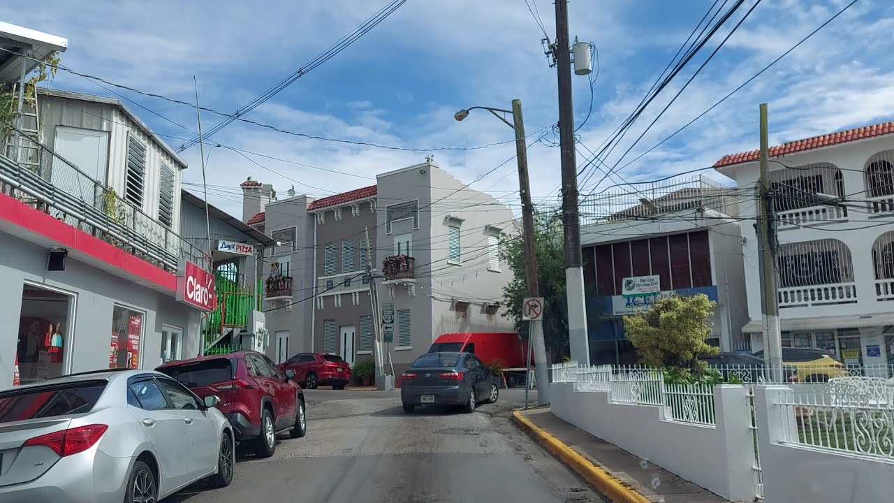 Centro de Adjuntas hasta el Barrio Portugues en Adjuntas, Puerto Rico