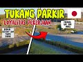 LIHAT NIH ,TUKANG PARKIR DI JEPANG BERDIRI BERJAM-JAM TANPA NGELUH ,LOYALITAS TANPA BATAS!!!!
