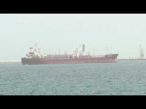 US launches new airstrikes on Iran and Tehran fires back at Gulf Arab states