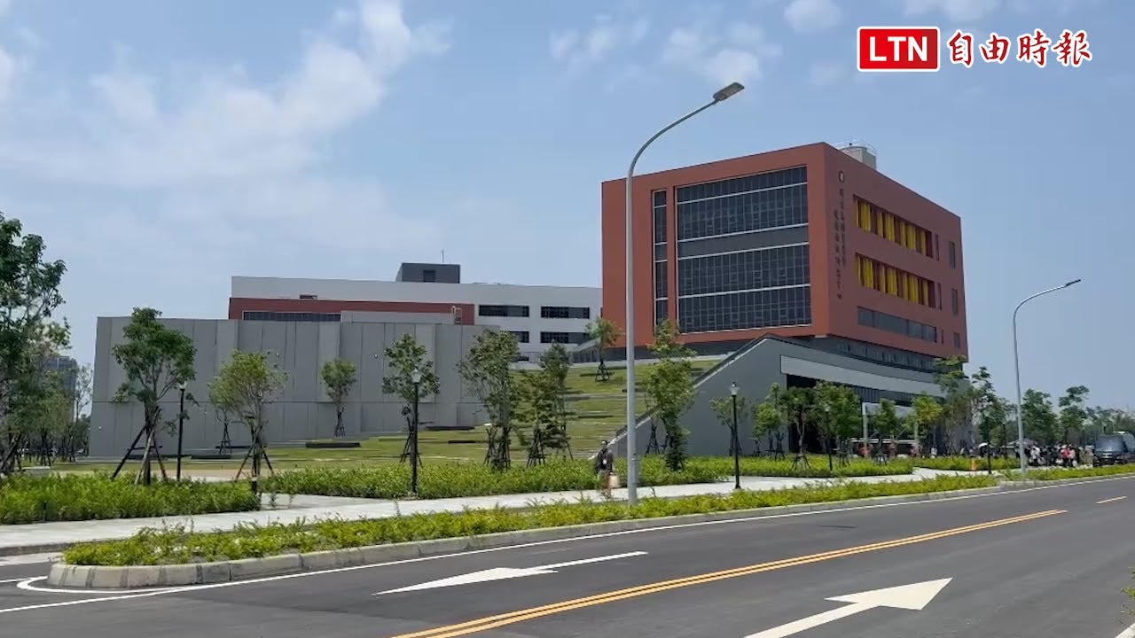 新里程碑！首座「國家高齡醫學研究中心」啟用 總統：劃時代貢獻