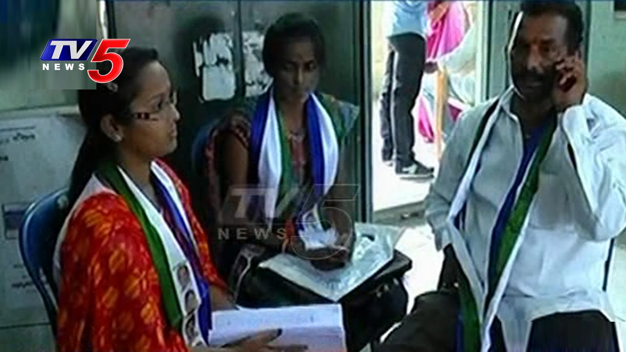 Warangal and Khammam Corporation Polls Nomination Withdrawal Ends Today | TV5 News